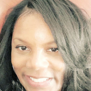 Meet your Posher, Candace